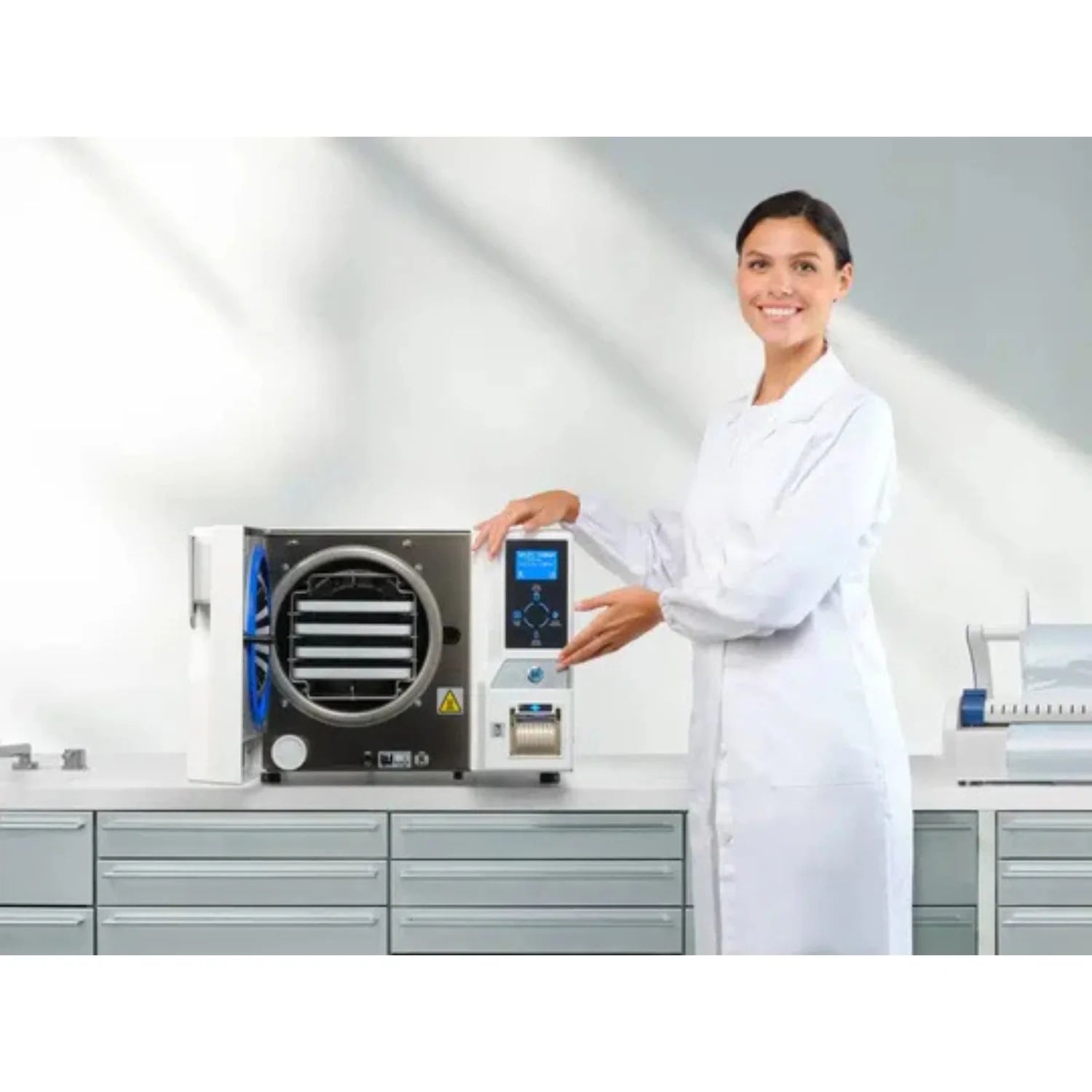 Newmed Hera B18 and B23 B-Class Vacuum Autoclave Incl. Printer and USB Logger