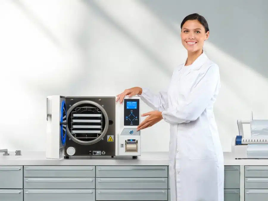 Newmed Hera B18 and B23 B-Class Vacuum Autoclave Incl. Printer and USB Logger (8391196147967)