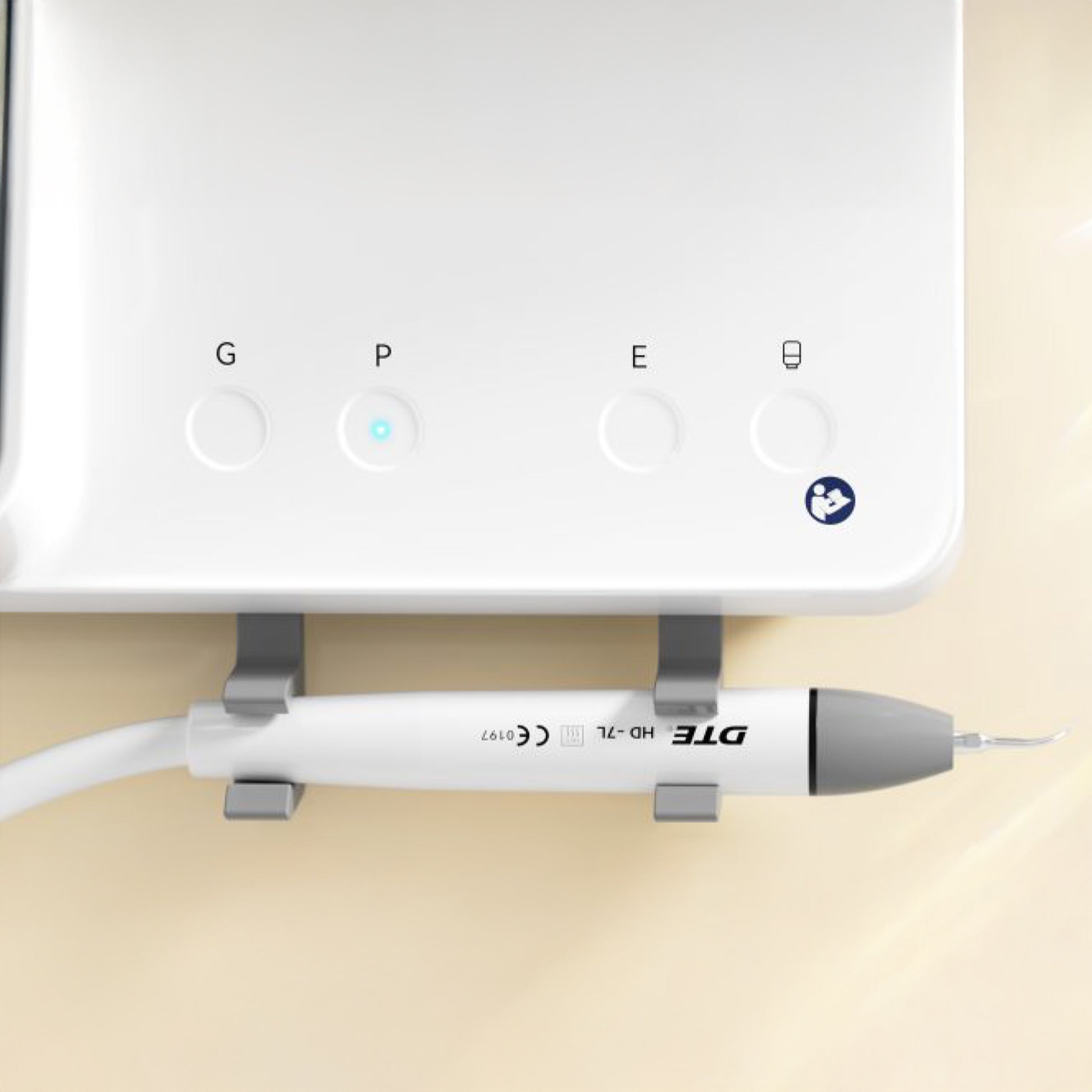 DTE D8 LED Piezo Ultrasonic Scaler